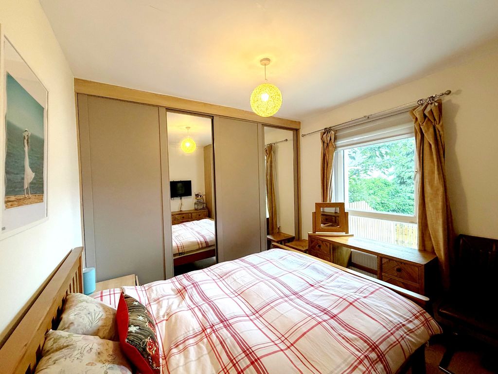 Friarscourt Avenue